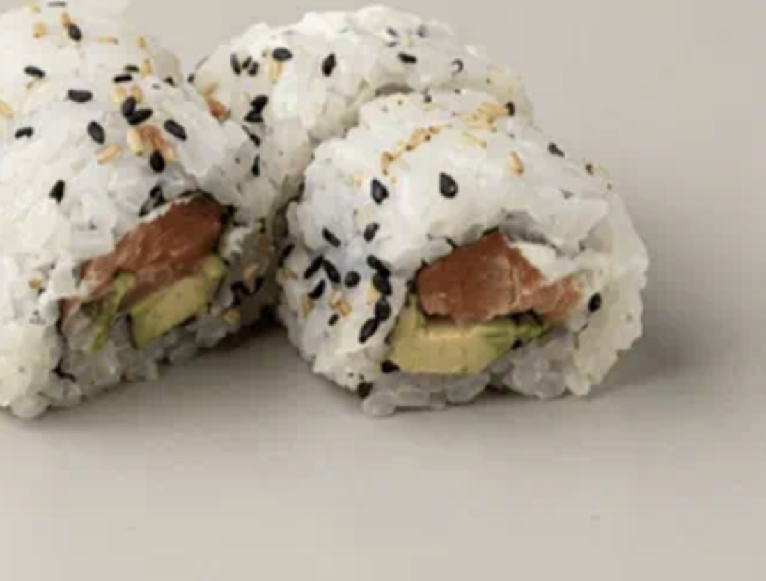 Soft zoom on a sushi roll